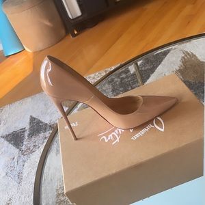 Christian Louboutin So Kate - Nude